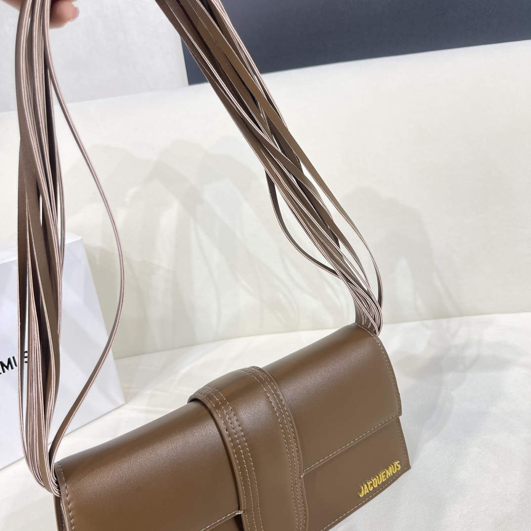 Jacquemus Satchel Bags